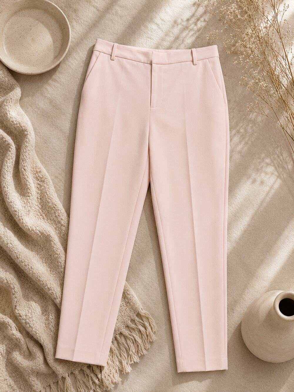 L'AGENCE Women's Blush Pink Slim Tapered Ankle Pants Feminine Quiet Luxury SZ 6
